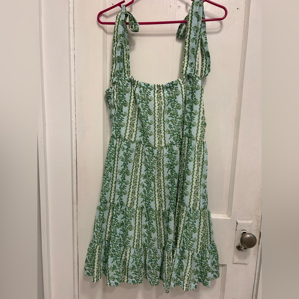 Smith and Quinn mini dress - size XL - never worn tags on